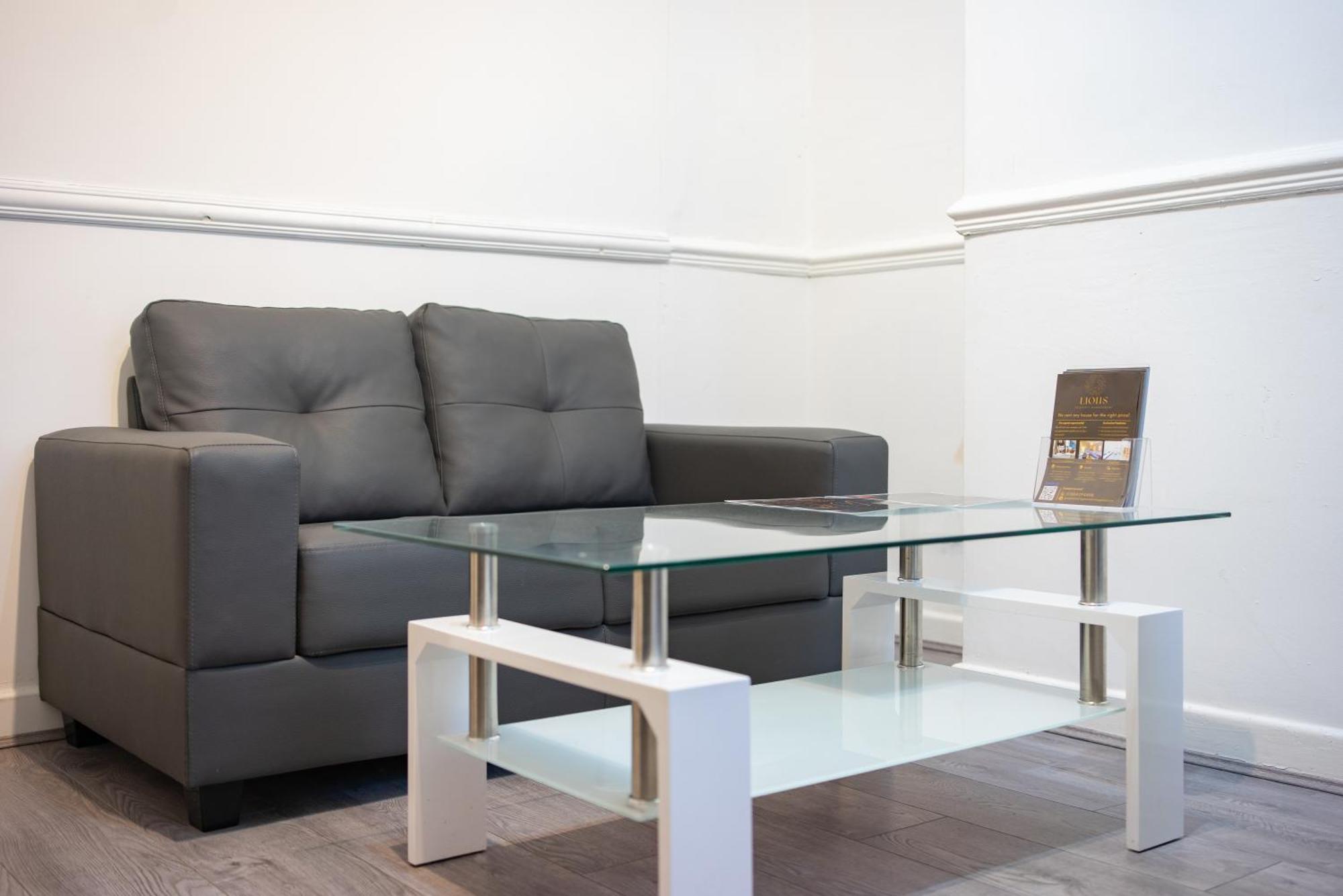 ליברפול Cozy Rooms In Shared Accommodation Near Anfield Stadium With Parking And Wifi מראה חיצוני תמונה